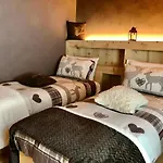 Al Bait Del Legn 5 Apartment *